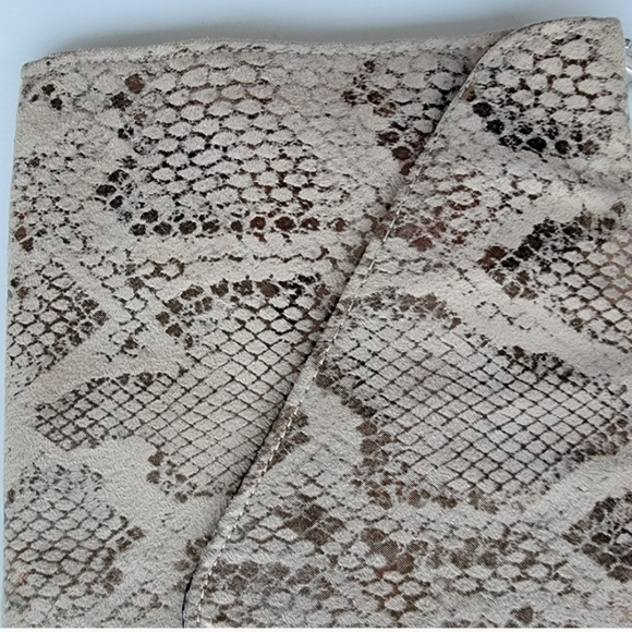 Mossimo Snakeskin Print Envelope Clutch - Picture 5 of 9